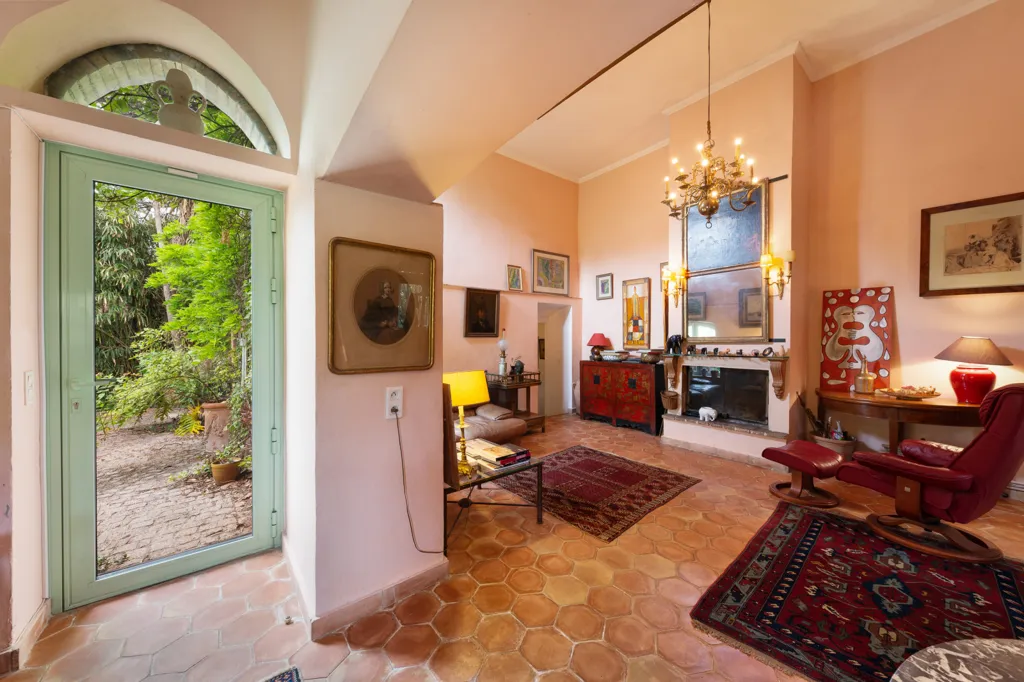 Elutuba - Charming Mas with Pool in Le Muy