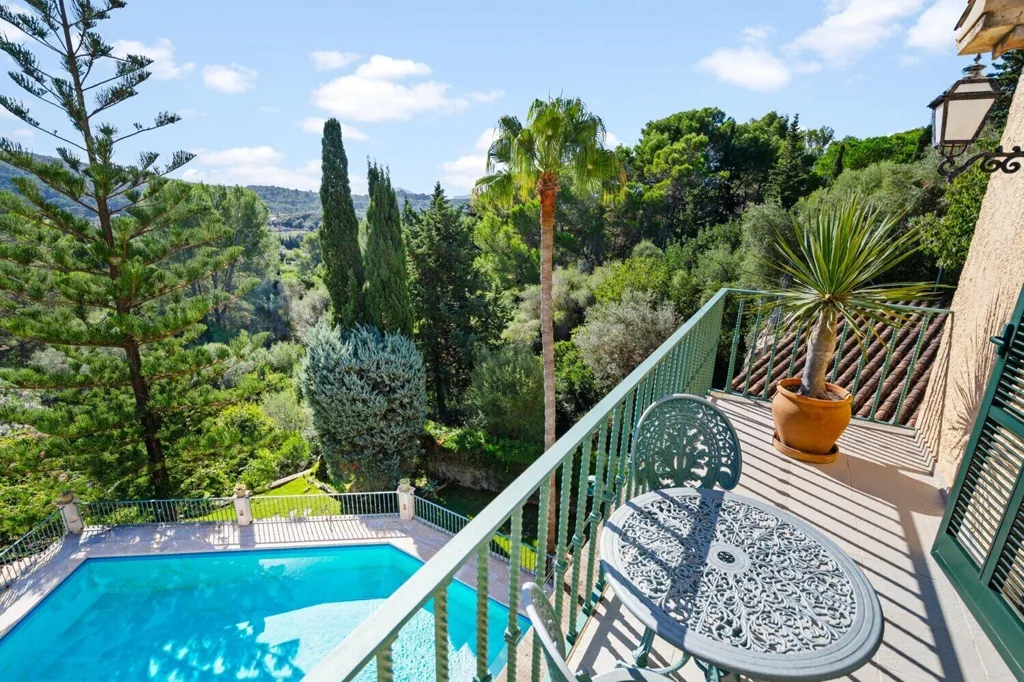 Bassein - Renovated Villa with Mountain Views in Pollensa