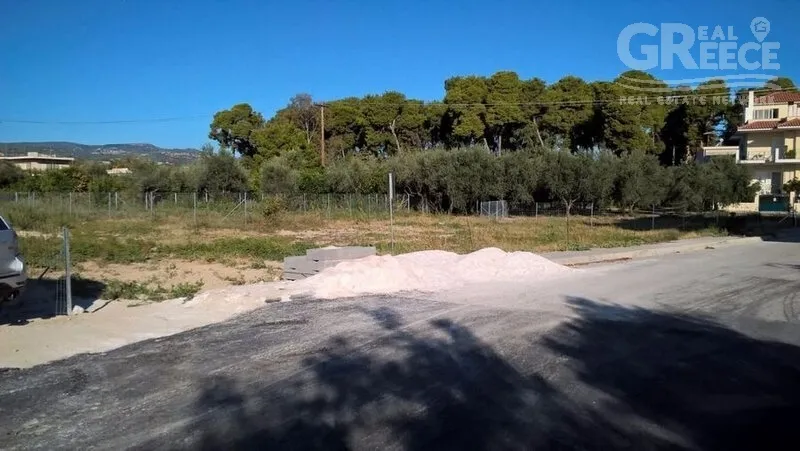 Jardin - Corner Plot with Sea View in Sicyon