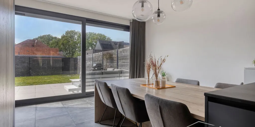 Dining Room - Luxurious Half-Open House with Terrace in Wuustwezel