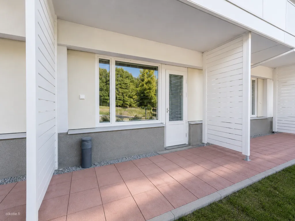 Terrace - Modern Apartment with Balcony in Lahti Centre