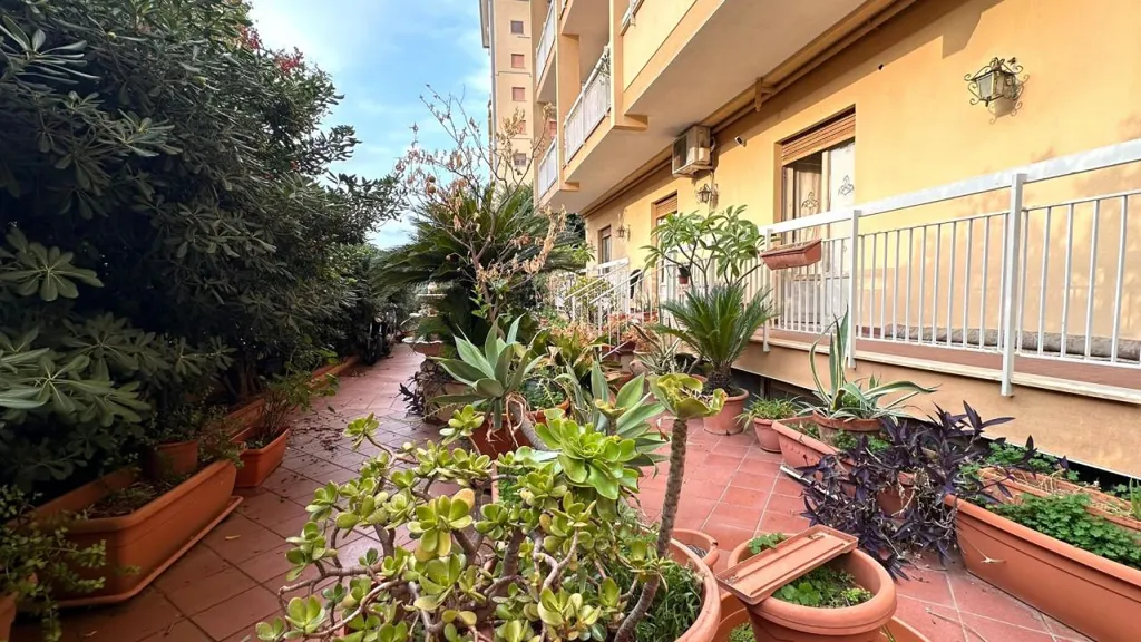 Jardin - Spacious Apartment with Private Garden in Palermo