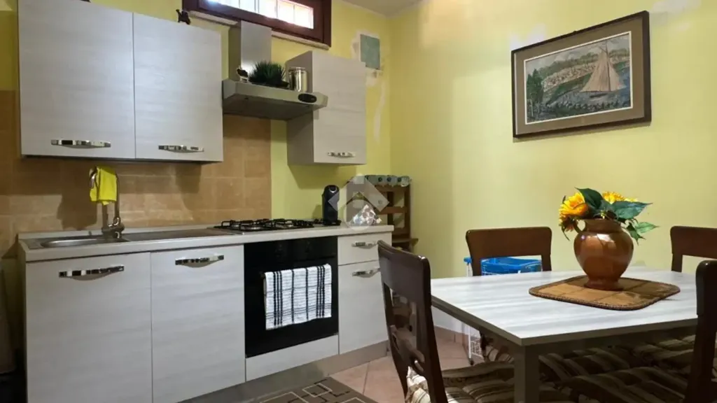 Sala da pranzo - Triplex with Garden in Pozzilli