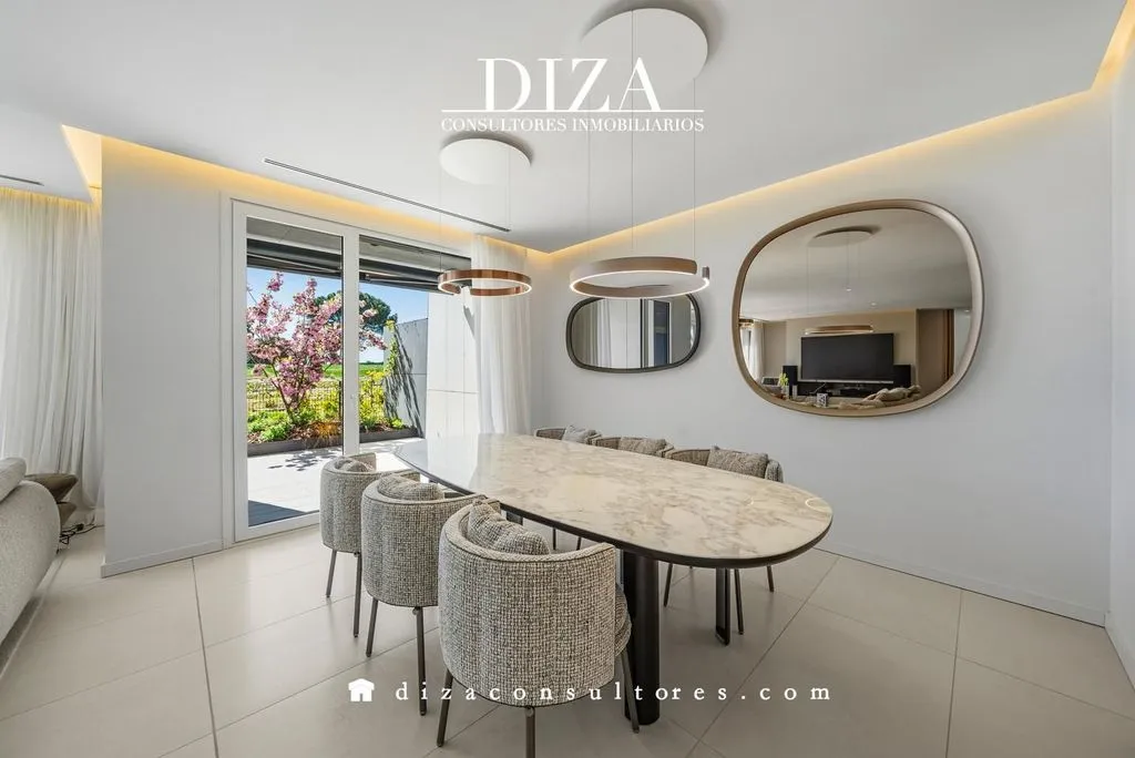 Salle à manger - Duplex with Pool and Golf View in La Finca
