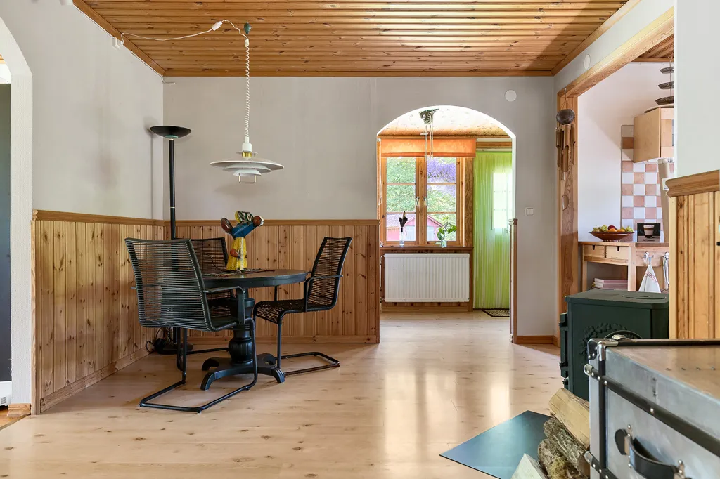 Söögituba - Charming Villa with Nature View near Sibbhult