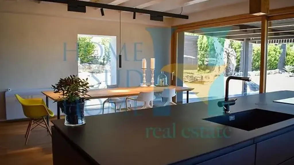 Cuisine - Modern Villa with Garden near Noto, Rosolini