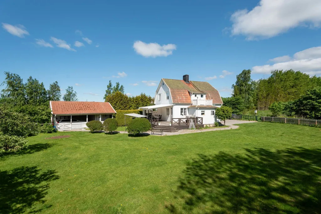 Jardin - Charming Villa with Garden in Gesala