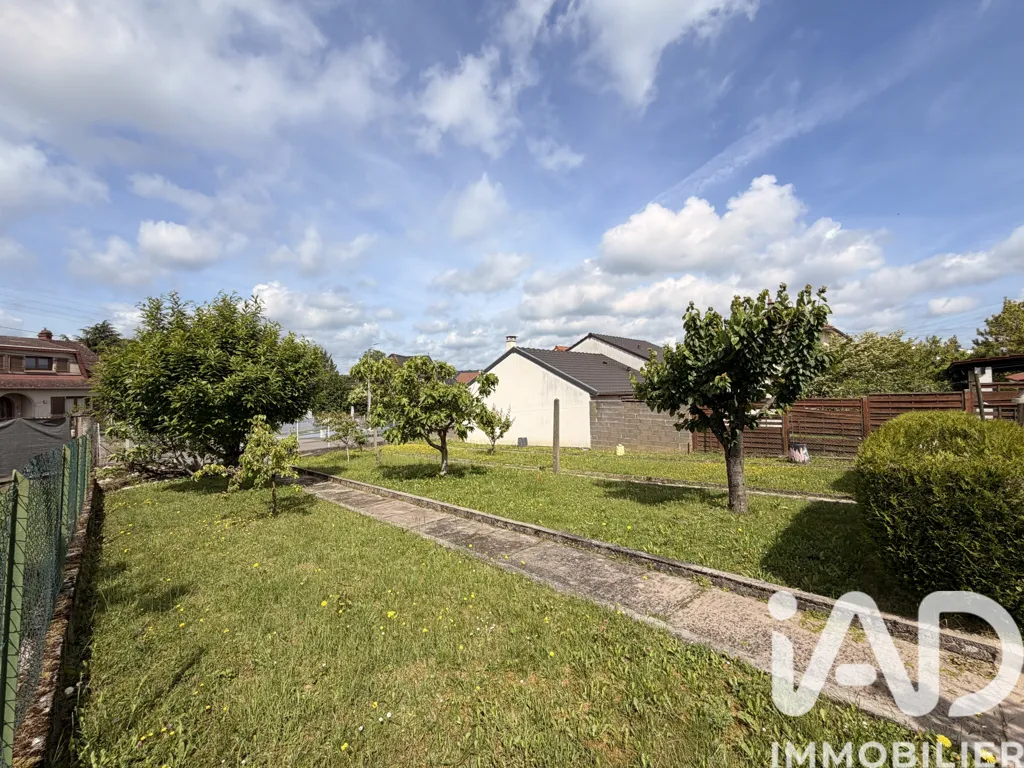 Aed - Buildable Plot with West Exposure in Rombas