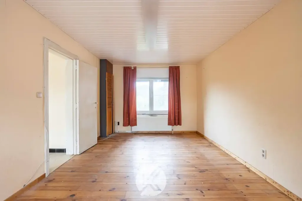 Stanze - Project Ground with Renovation Potential in Mere
