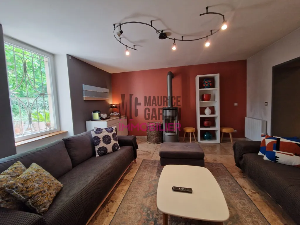 Elutuba - Luxury House with Pool in Caumont-sur-Durance