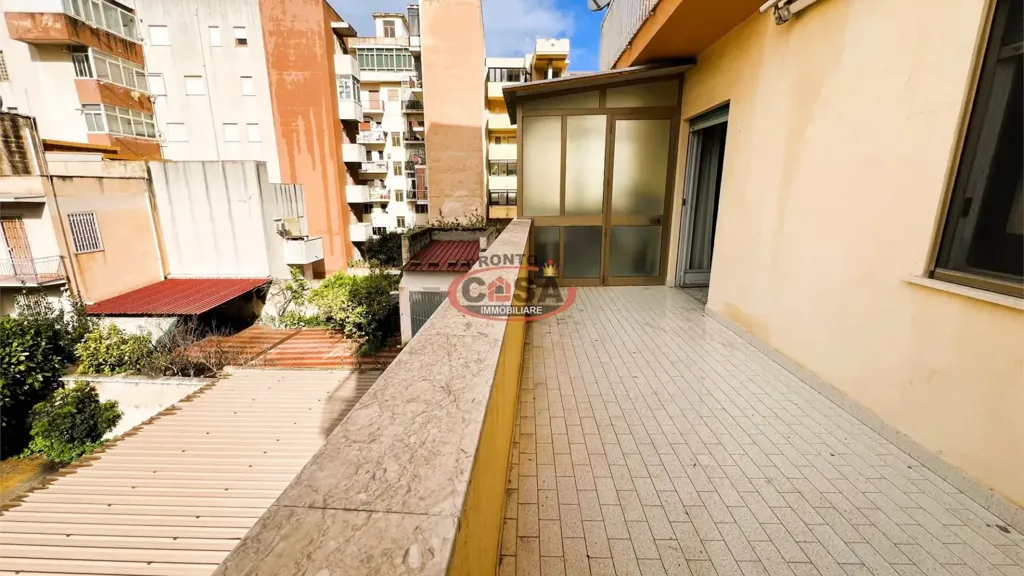 Balcon - Spacious Apartment with Balcony in Marsala