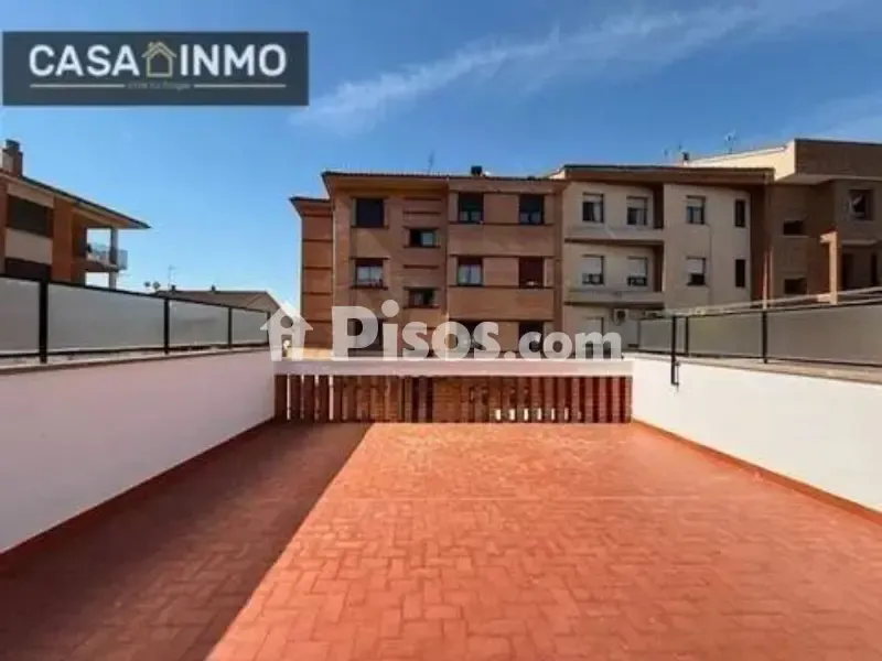 Terrass - Semi-Renovated Semi-Detached House in Barbastro