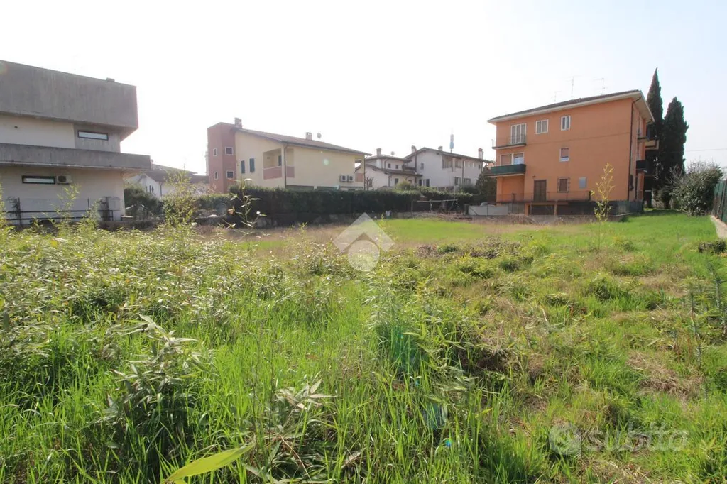 Garden - Buildable Plot in Verona's Brigate