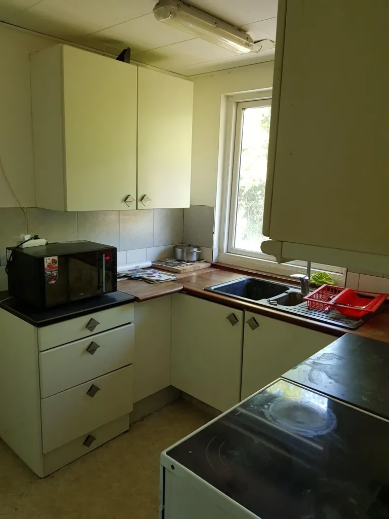 Kitchen - Studio Flat with Shared Facilities near Jyllingevej Station