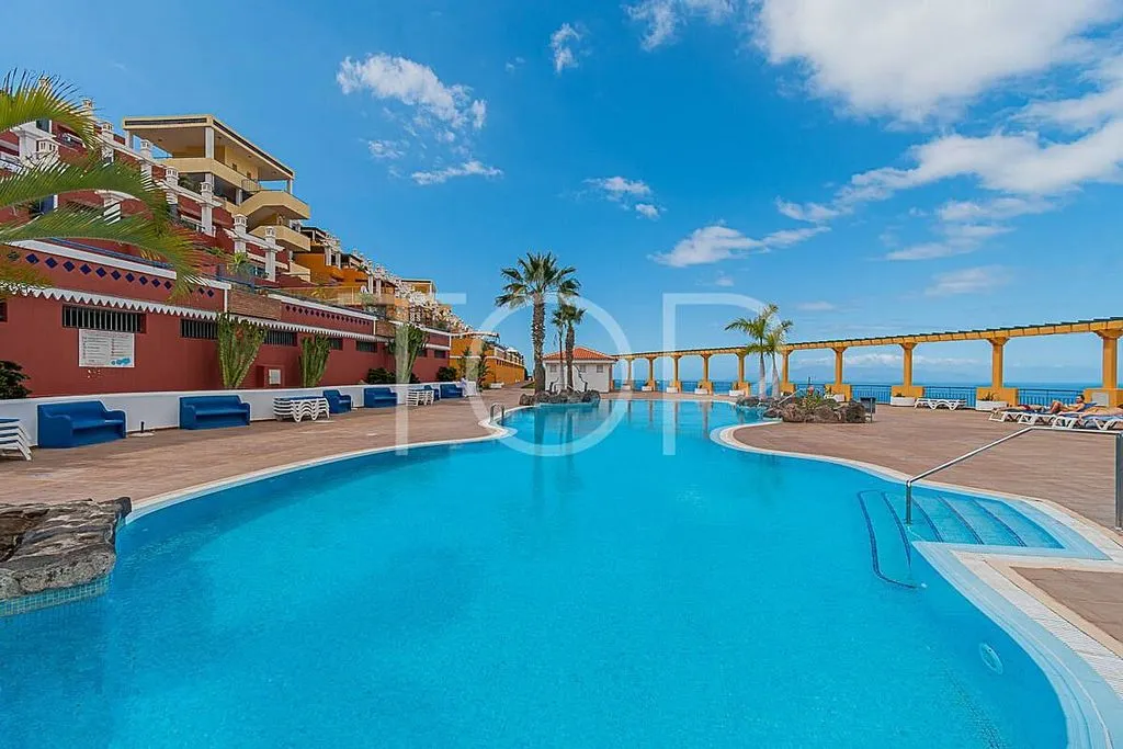 Bassein - Penthouse with Pool in Costa Adeje