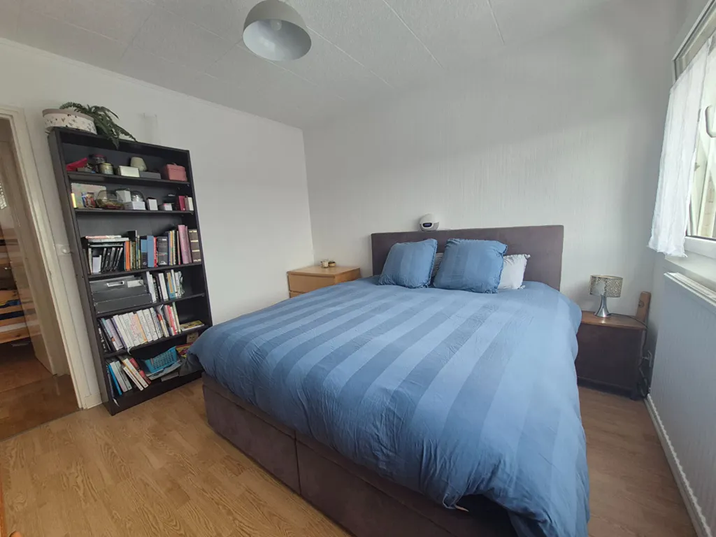 Chambres - Maison avec Jardin et Garage à Angres