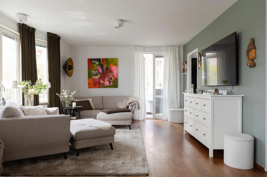 Elutuba - Apartment with Balcony on Tegelviksgatan, Södermalm