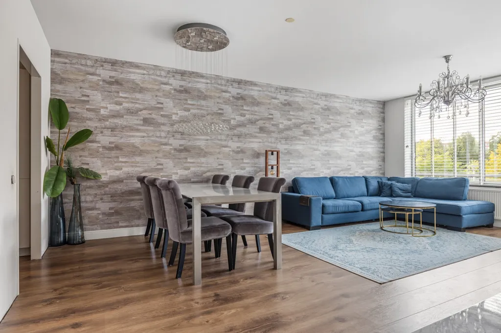 Elutuba - Spacious Flat with Balcony in IJsselmonde