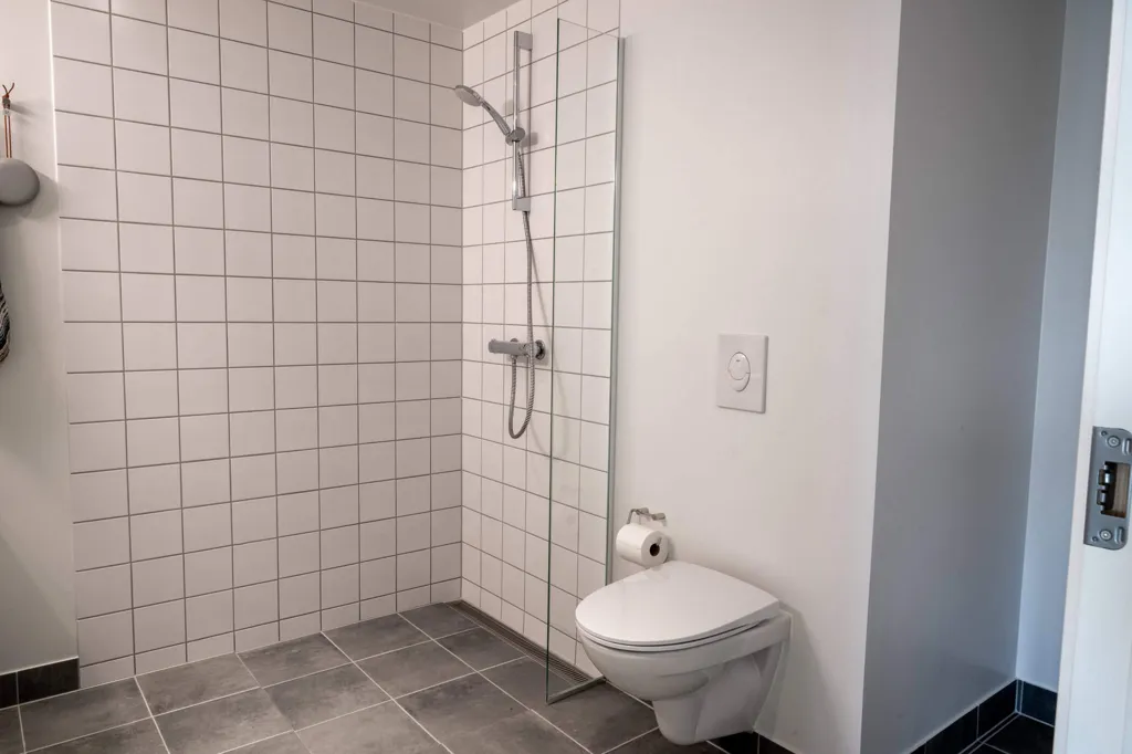 Vannitoad - Modern Flats with Elevator in Odense