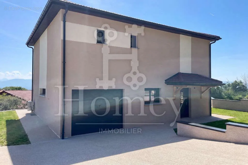 Esterno - New House with Panoramic View in Echenevex