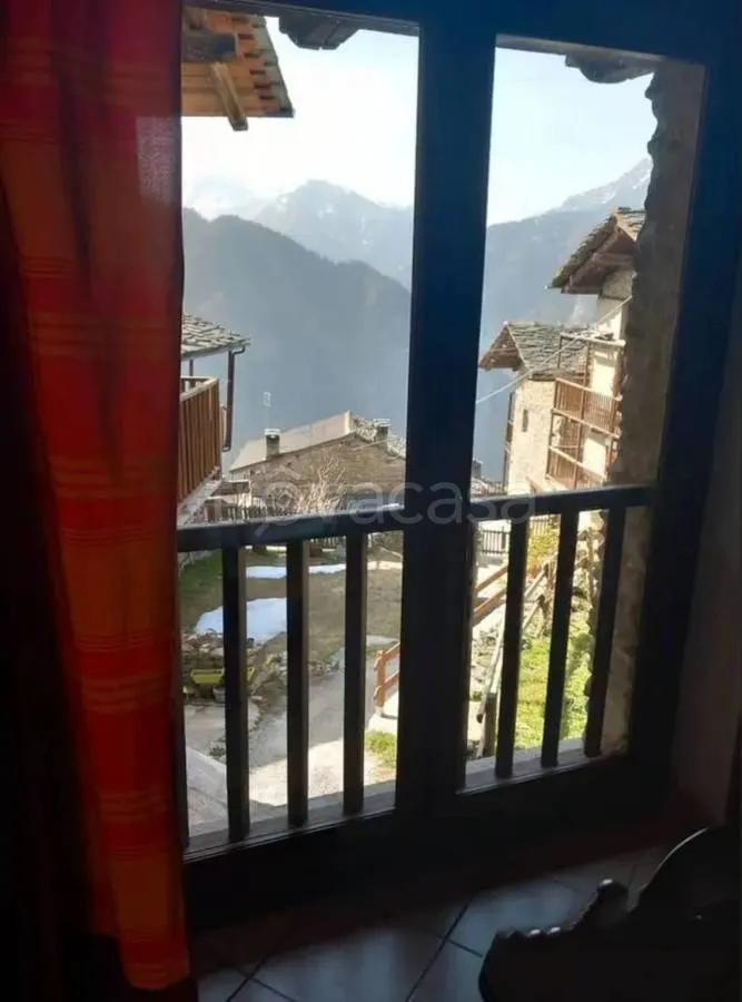 Appartement 4 pièces à Stroppo