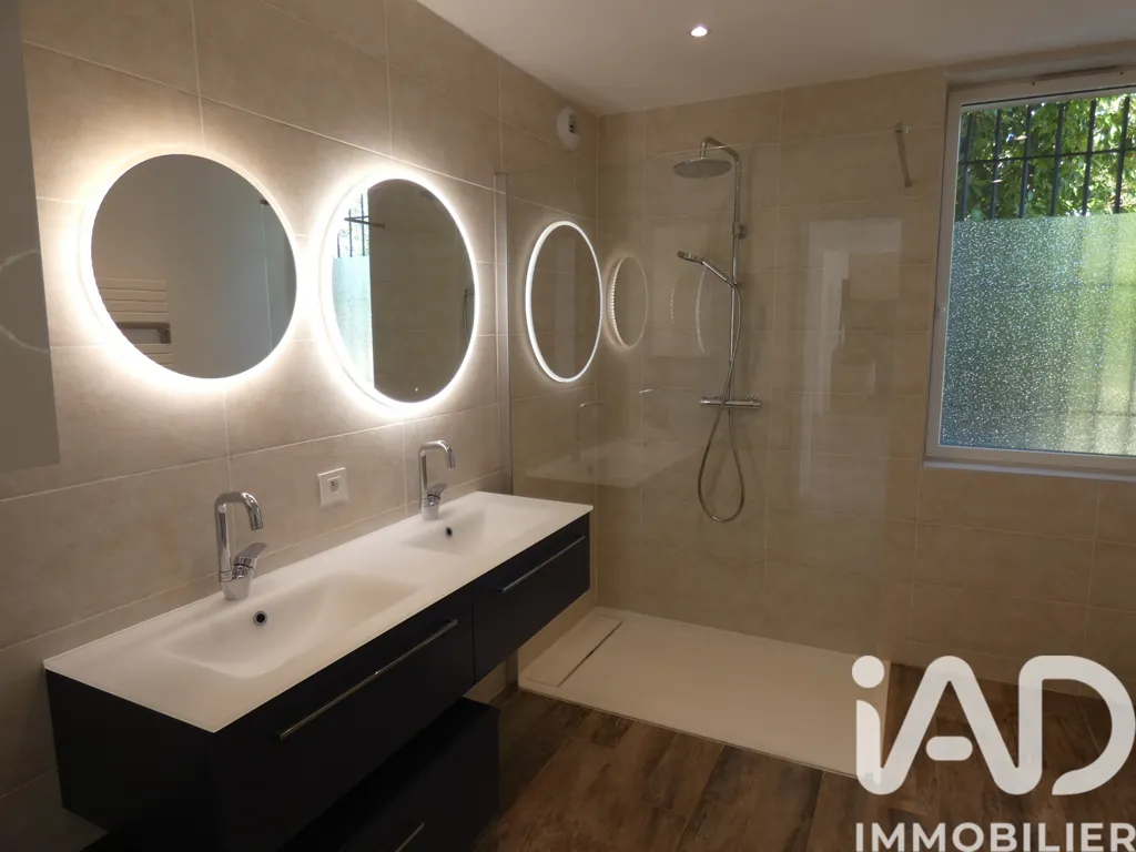 Salles de bain - Mas Provençal avec Jardin à Savasse