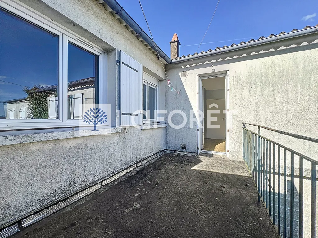 Balcone - Flat with Balcony and Terrace in Moncoutant