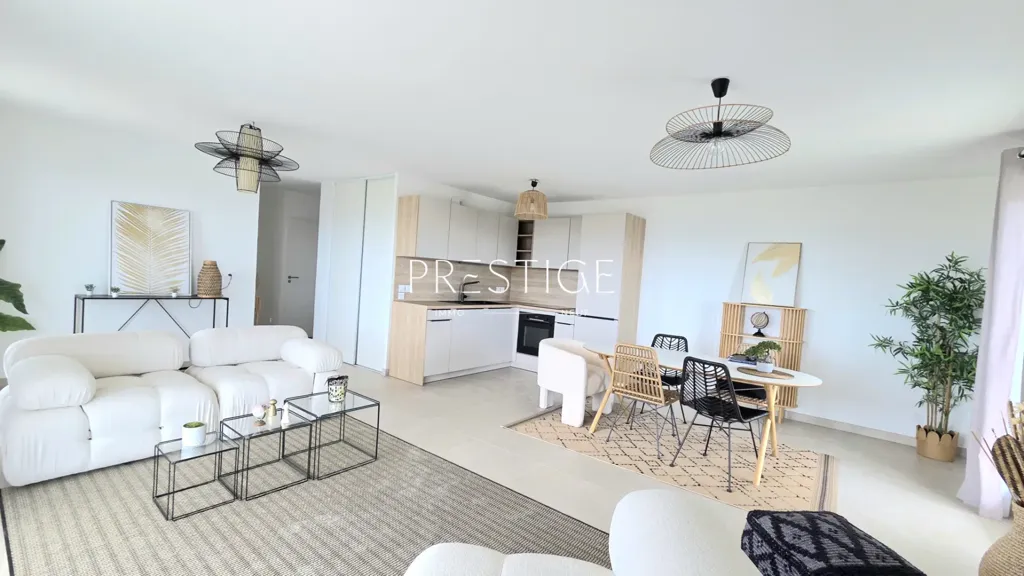 Séjour - Appartement avec Vue Étang au Mont Saint-Clair à Sète
