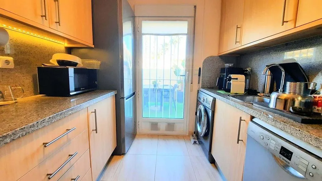 Cuisine - Semi-detached House with Pool in Lomas de Cabo Roig
