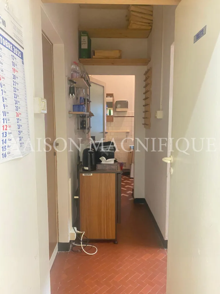 Entrée - Office in Historic Centre, Ferrara