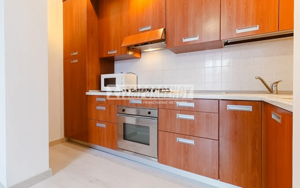 Köök - Modern Ground Floor Flat with Balcony in Milan