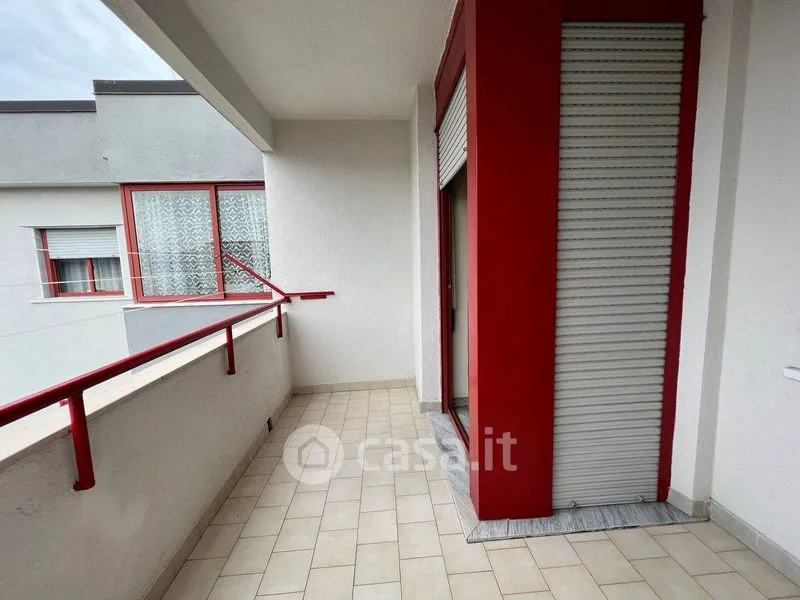 Rõdu - Apartment with Balcony and Terrace in Crotone