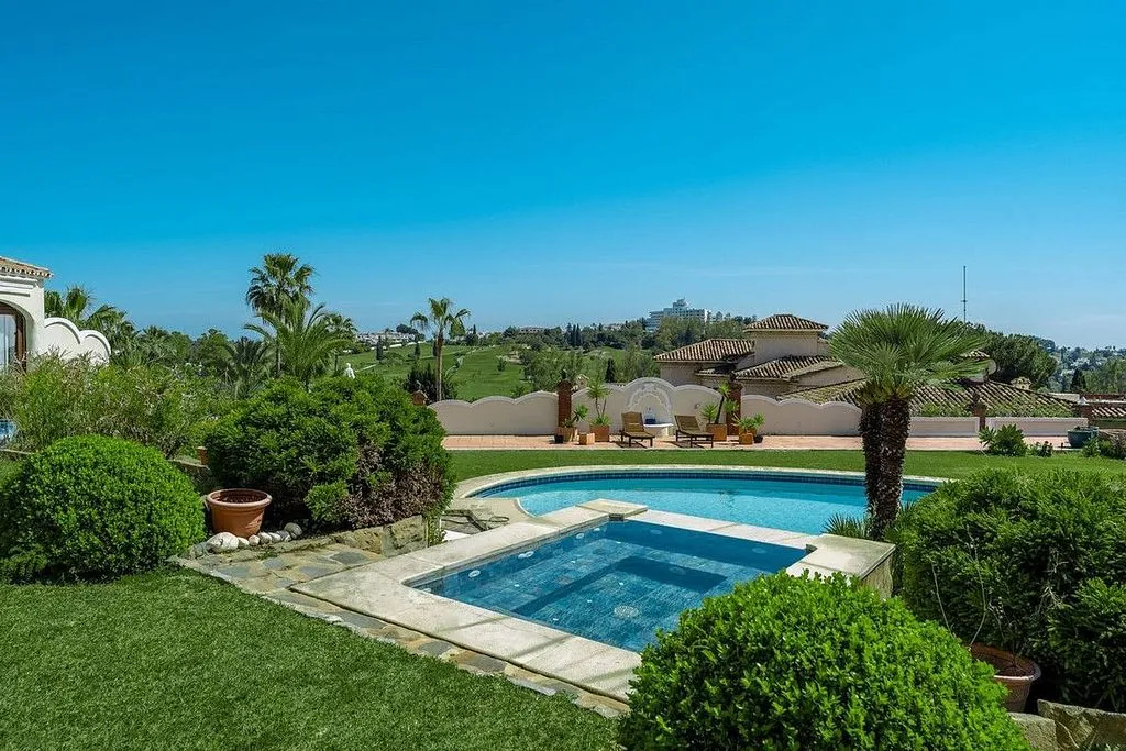 pool_area