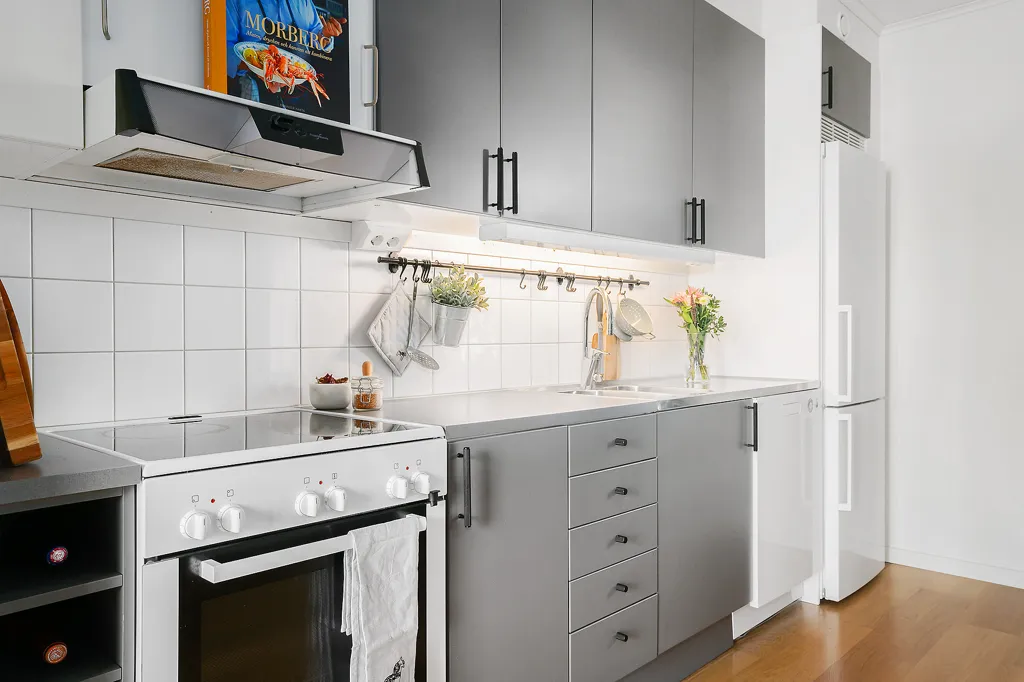 Cuisine - Two-Bedroom Apartment with Terrace in Galgberget