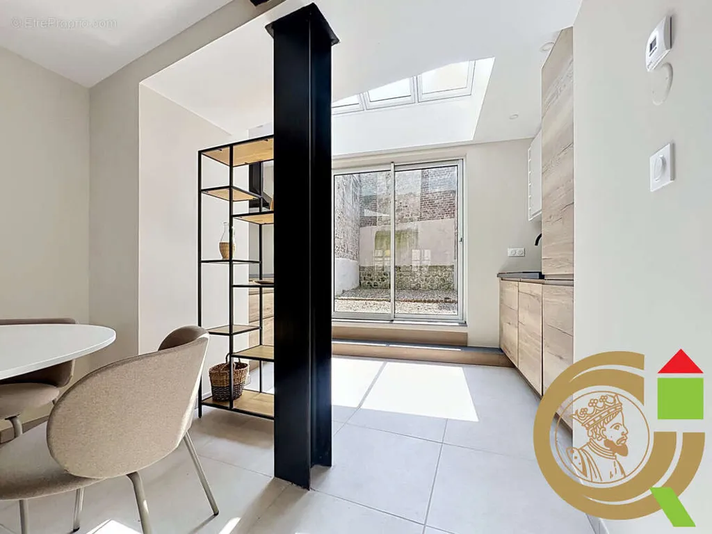 Maison 5 pièces à Montreuil