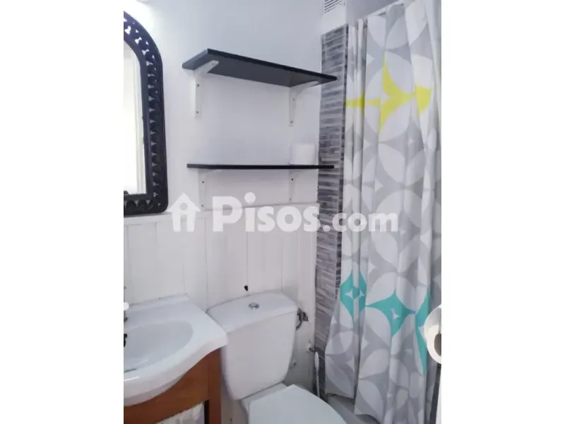Bathrooms - Three-Storey House with Sea Views in Nerja