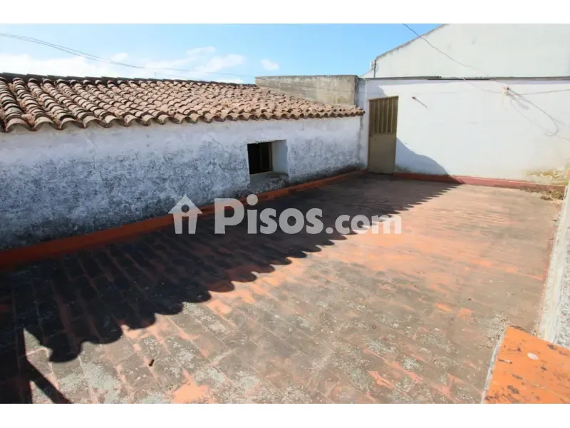 Terrazza - Centrally Located House with Patio in La Albuera