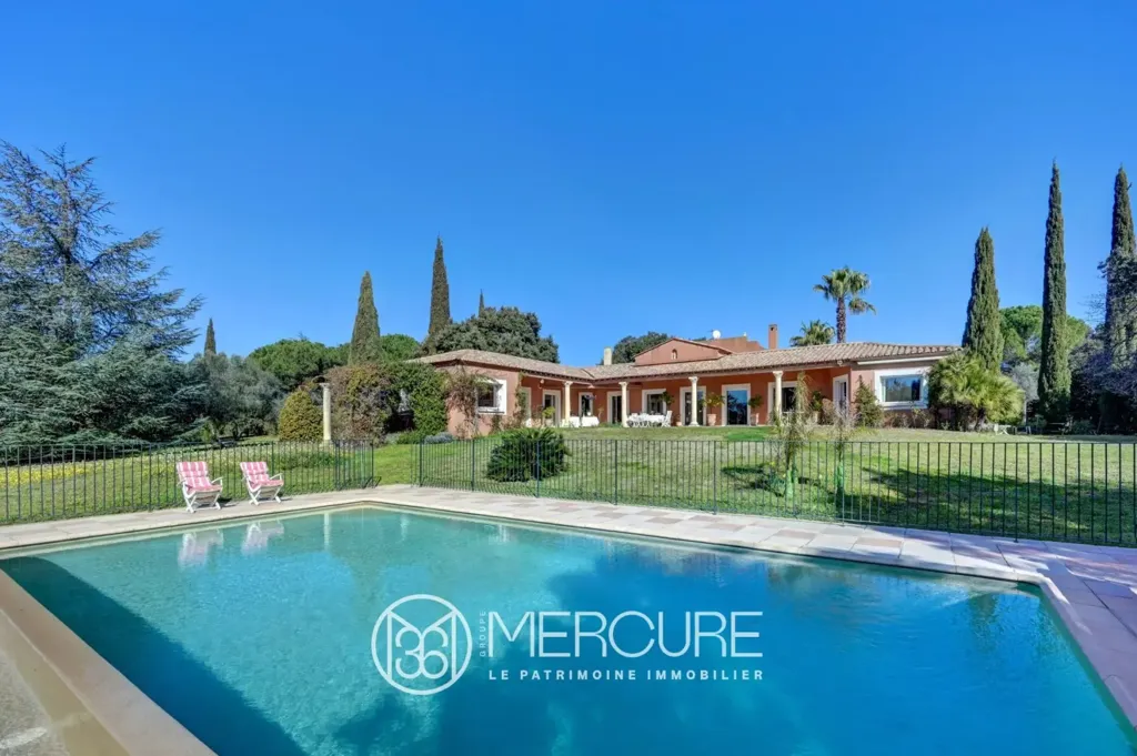 Piscina - Prestigious Villa with Sea View near Montpellier