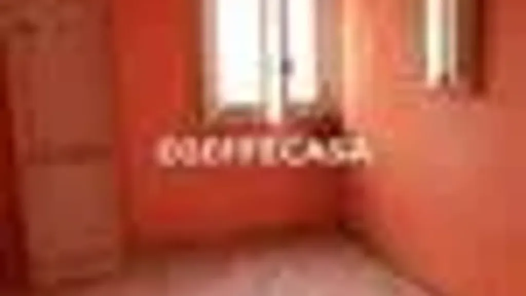 Pièces - Semi-Detached House for Rent in Marsala