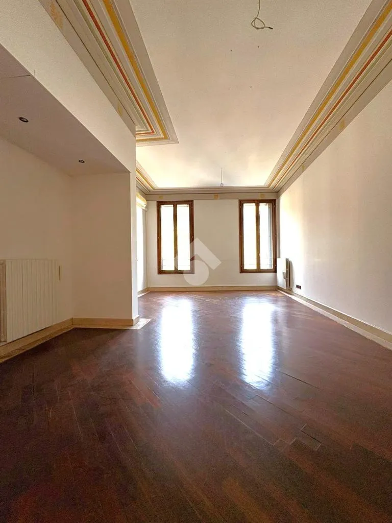 Elutuba - Triplex with Gothic Balcony in Calmaggiore, Treviso