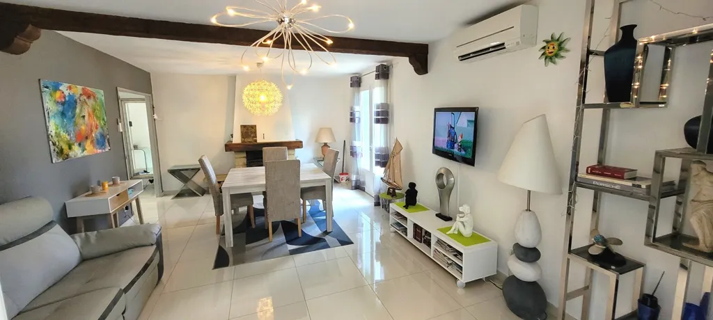 Séjour - Villa avec Piscine et Jacuzzi au Cap d’Agde