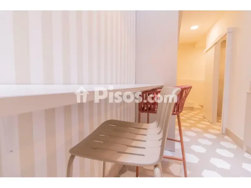 Sala da pranzo - Traditional Chalet with Balcony in Burriana