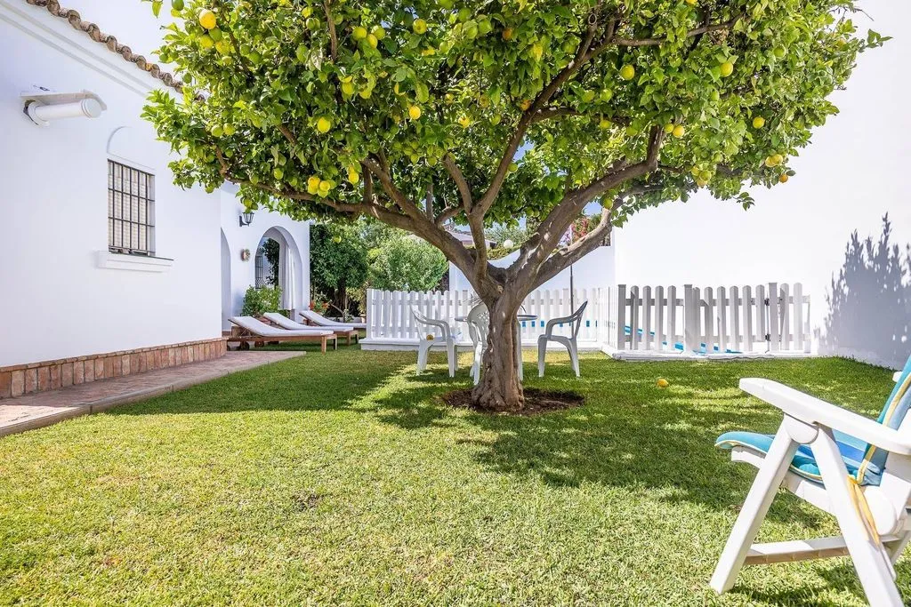Giardino - Luxury Villa with Pool in Tomares