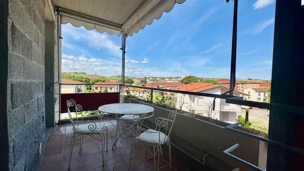 Balcony - Apartment with Terrace in Castelfiorentino