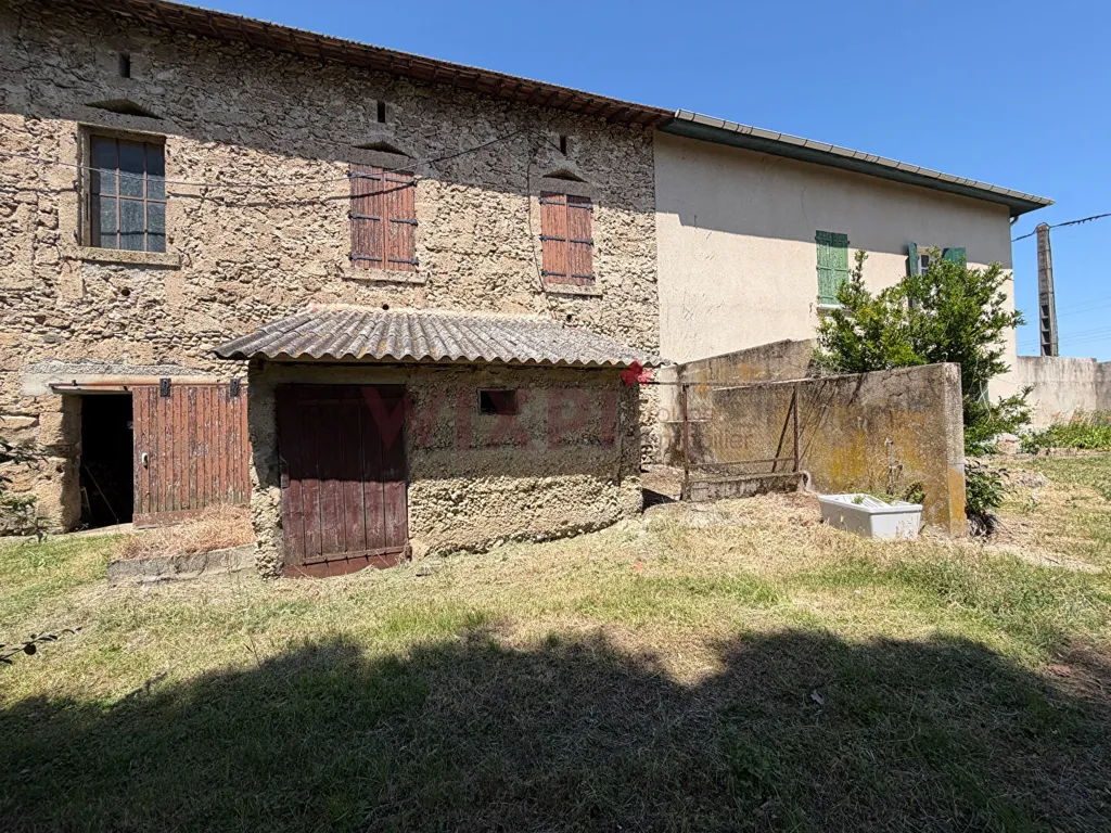 Extérieur - Maison semi-détachée avec jardin à Montélier