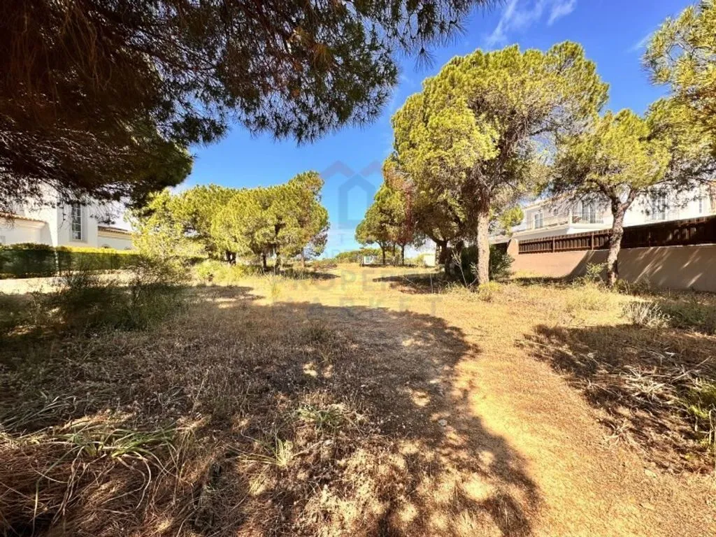 Giardino - Urban Plot in Quinta do Lago, Loulé