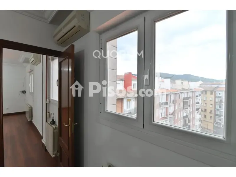 Toad - Apartment with Views in Bilbao
