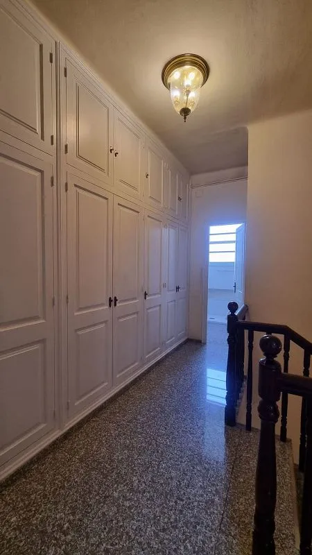 hallway_entrance