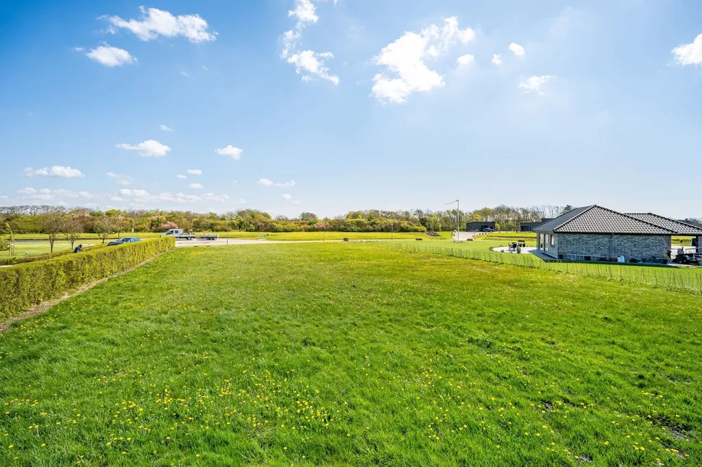 Jardin - Year-Round Plot with 5G Coverage in Nørre Nebel