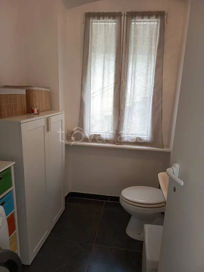 Salles de bain - Rustic Villa with Garden in Trieste